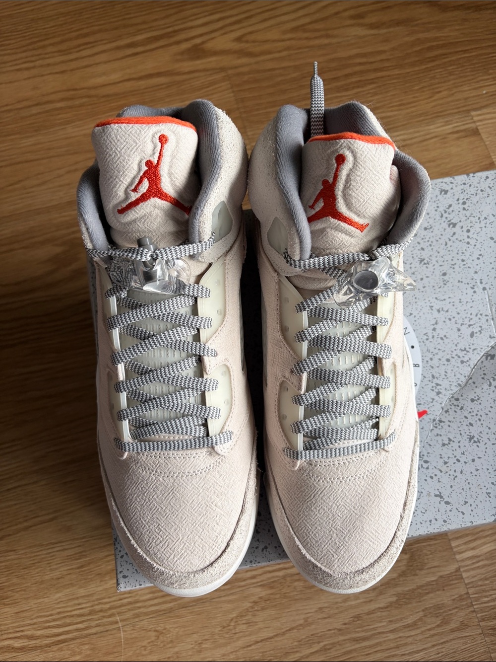 Jordan 5 Retro SE Craft High Top Sneakers - Picture 2 of 5